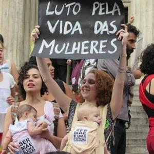 Juventude na corda bamba: retratos de jovens mães do Brasil e da Colômbia